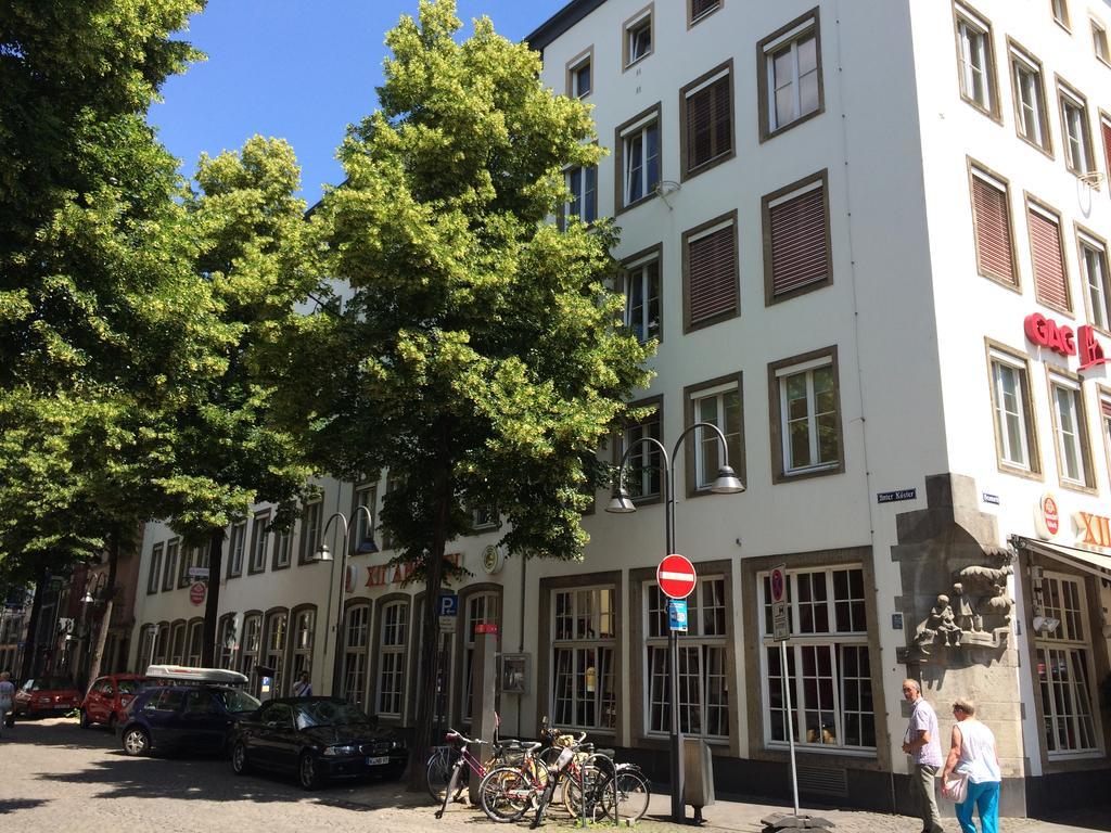 XII Apostel Albergo Cologne Exterior photo